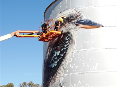 Painting Goroke silos e