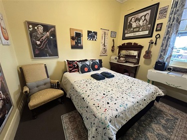 Commercial hotel accommodation