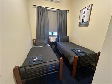 Henry's Club Hotel